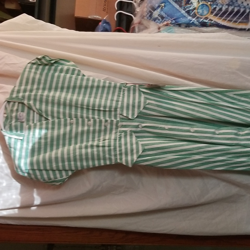 1950-1960 DRESS .  VINTAGE. GREEN AND WHITE,  SIZE 12 ORIGINAL TAGS- ELLEN JOAN